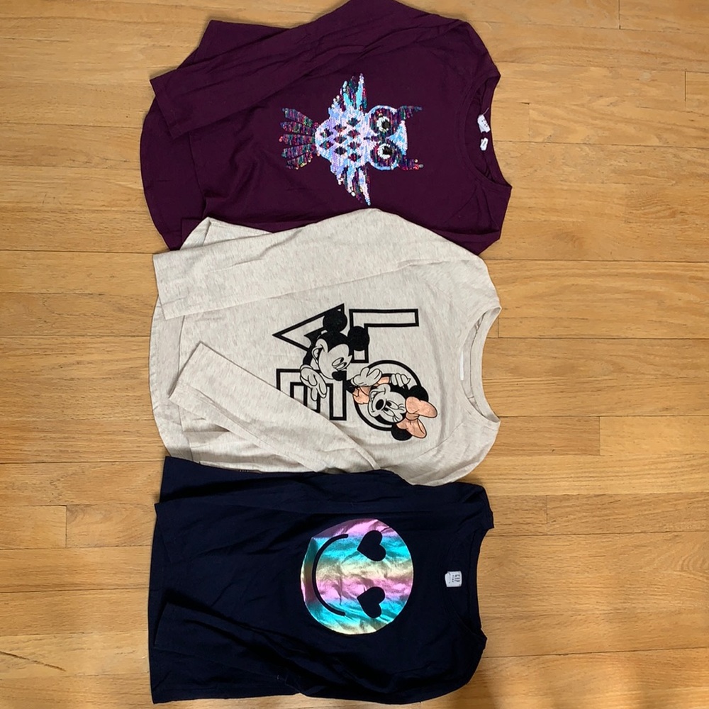 3 long sleeve t-shirts